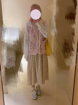 「アイテム（トートバッグ）」を使った、花柒Niaさん（レディース・168cm）の秋コーディネート