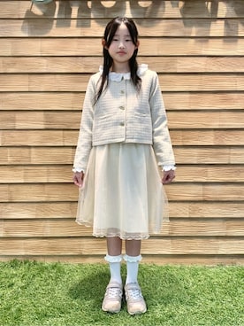 「SHOO・LA・RUE（シューラルー）の【100-140cm/プチセレ】ツイードジャケット（ノーカラージャケット、ベージュ系）」を使った、E r i   さん（レディース・162cm）の春コーディネート