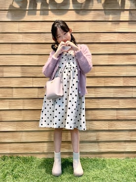 「SHOO・LA・RUE（シューラルー）の【100-140cm/プチセレ】フリルレースインナープルオーバー（Tシャツ/カットソー、ホワイト系）」を使った、E r i   さん（レディース・162cm）の冬コーディネート