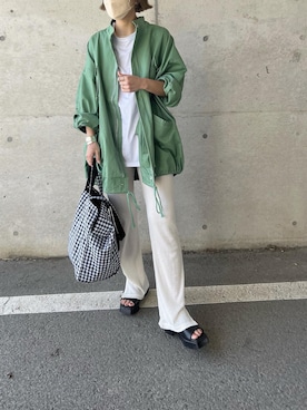 「LYDIE（リディー）のアイテム」を使った、LINAさん（レディース・159cm）の春コーディネート