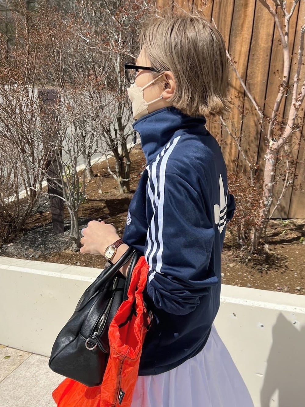 LINA｜adidasのジャージを使ったコーディネート - WEAR