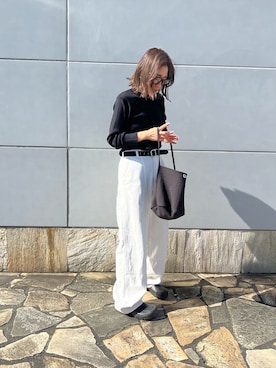 「アイテム（スリッポン）」を使った、LINAさん（レディース・159cm）の秋コーディネート