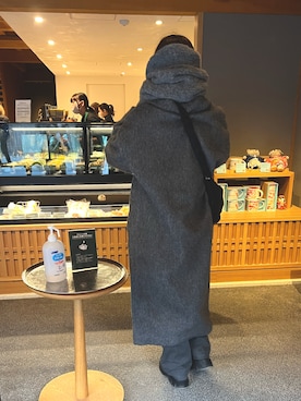 「ユニクロ」｜「アイテム（チェスターコート）」を使った、LINAさん（レディース・159cm）の冬コーディネート