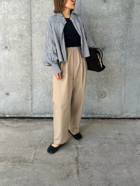 「アイテム（チノパンツ）」を使った、LINAさん（レディース・159cm）の秋コーディネート