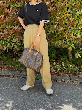 LINAさんの「THE SHINZONE | HIGH WAIST CHINO PANTS WOMEN」を使ったコーディネート