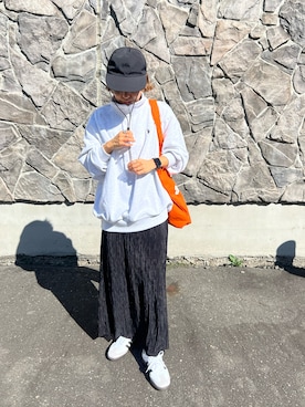 「adidas（アディダス）のadidas SAMBA OG / アディダス サンバ オージー（スニーカー）」を使った、LINAさん（レディース・159cm）の秋コーディネート