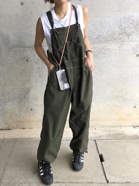 「スーパースター」｜「アイテム（オールインワン・サロペット）」を使った、LINAさん（レディース・159cm）の春コーディネート