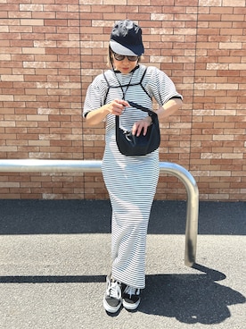 「VANS（バンズ）の【 VANS / ヴァンズ 】 < 限定展開 > OLD SKOOL BLACK SUEDE × CANVAS オールドスクール ブラック スウェード × キャンバス VN000D3HY28 USA企画（スニーカー）」を使った、LINAさん（レディース・159cm）の春コーディネート