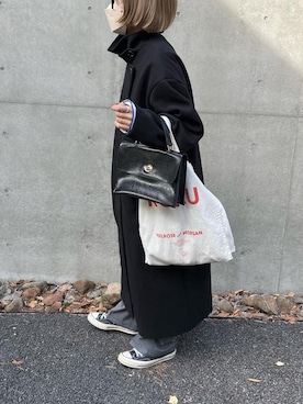 「グレーパンツ」｜「アイテム（ステンカラーコート）」を使った、LINAさん（レディース・159cm）の秋コーディネート