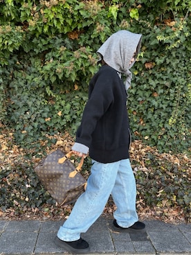 「アイテム（サンダル）」を使った、LINAさん（レディース・159cm）の冬コーディネート