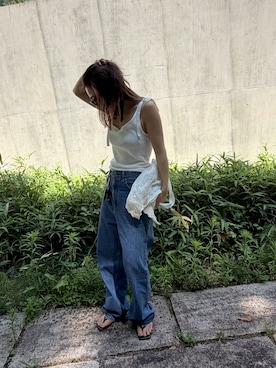「SHISHIKUIのアイテム（デニムパンツ、ブルー系）」を使った、LINAさん（レディース・159cm）の夏コーディネート