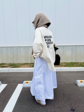 「reca（レカ）のアイテム（スウェット）」を使った、LINAさん（レディース・159cm）の冬コーディネート