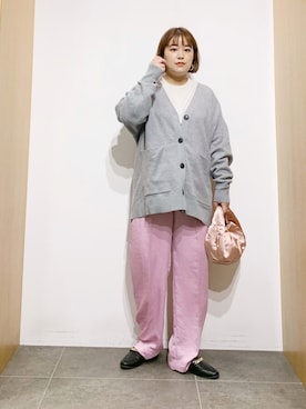 「サテンパンツ」｜「アイテム（ローファー）」を使った、サトみ。さん（レディース・151cm）の秋コーディネート