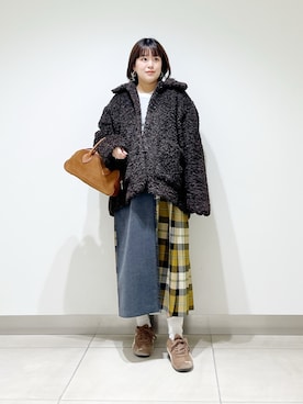 「ファーコート」｜「アイテム（ジャケット/アウター）」を使った、サトみ。さん（レディース・151cm）の秋コーディネート