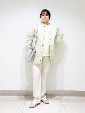 「春カラー」｜「アイテム（ダウンジャケット/コート）」を使った、サトみ。さん（レディース・151cm）の冬コーディネート