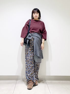 「URBAN RESEARCH DOORS（アーバンリサーチドアーズ）の『接触冷感/吸水速乾/イージーケア』フラワープリントドライタッチリラックスパンツ（その他パンツ）」を使った、サトみ。さん（レディース・151cm）の夏コーディネート