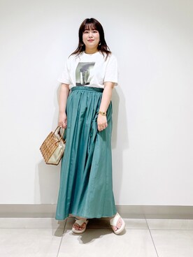 「リバーシブル」｜「アイテム（サンダル）」を使った、サトみ。さん（レディース・151cm）の夏コーディネート