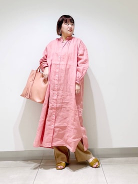 サトみ。さんの（URBAN RESEARCH | アーバンリサーチ）を使ったコーディネート