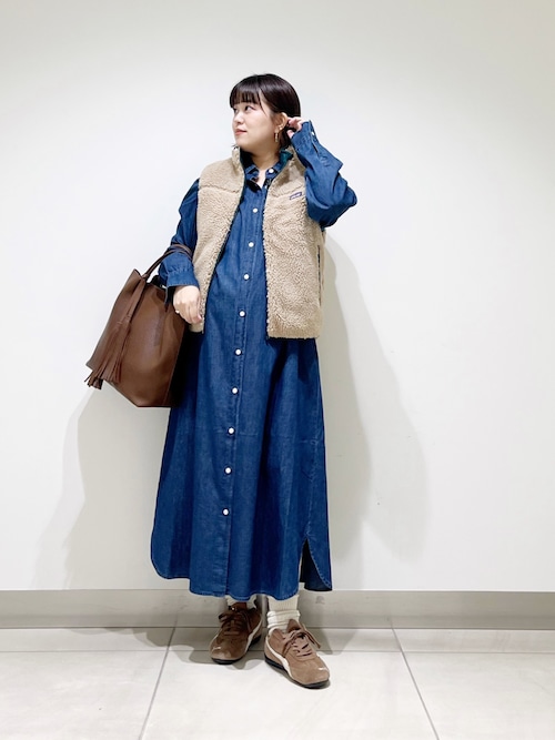 タグ付き未使用 アーバンリサーチドアーズ ライトデニムAラインワンピース 半袖 URBAN RESEARCH DOORS（アーバンリサーチドアーズ）の「ライト