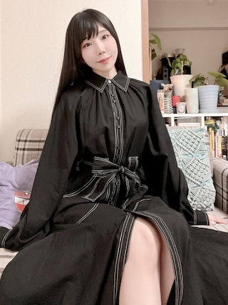 極美品　アルバムディファミリア　シャツワンピ　ロングシャツドレス　2024 極美品アルバムディファミリアシャツワンピロングシャツドレス2024