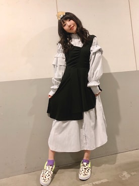 「Grimoire（グリモワール）のアイテム（アクセサリー）」を使った、相沢梨紗さん（レディース・159cm）の冬コーディネート