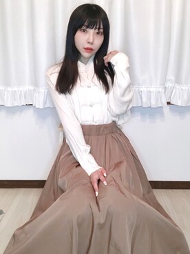 「sakishimatokyo（サキシマトーキョー）のアイテム（トップス）」を使った、相沢梨紗さん（レディース・159cm）の冬コーディネート