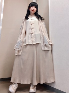 「sakishimatokyo（サキシマトーキョー）のアイテム（トップス）」を使った、相沢梨紗さん（レディース・159cm）の秋コーディネート