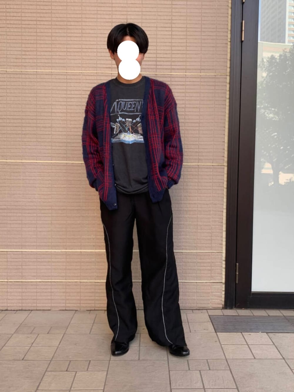 「秋コーデ、秋服、wearhalloween2021、ゆるコーデ、大人コーデ、休日コーデ、シンプルコーデ、大学生、低身長コーデ」｜「CAL O LINEのアイテム（カーディガン/ボレロ、その他）」を使った、Wataru Yanagidaさん（メンズ・171cm）の秋コーディネートの1枚目の写真