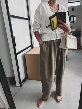 「シンフルコーデ」｜「アイテム（スウェットパンツ）」を使った、Uさん（レディース・165cm）の春コーディネート