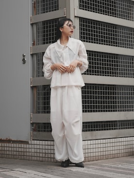 「schott（ショット）の【Women's】SchottxRUMBLE RED/ショット×ランブルレッド/CHIFFON SNOW PARKA/シフォン スノーパーカー（シャツ/ブラウス、ホワイト系）」を使った、𝐍𝐚𝐨さん（レディース・164cm）の春コーディネート