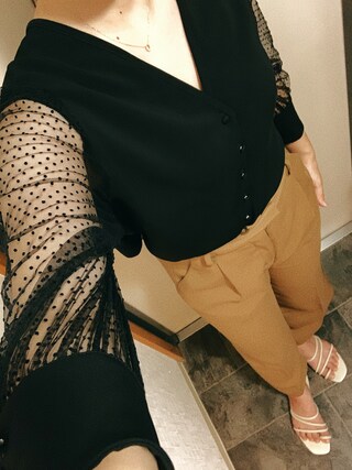 Ameri（アメリ）の「2WAY DOT SLEEVE BLOUSE（シャツ/ブラウス