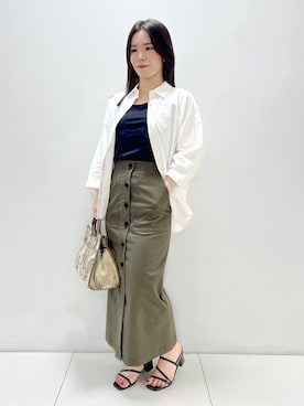 「UNTITLED（アンタイトル）の【接触冷感/吸水速乾/UVカット】ドルマンスリーブシャツ（シャツ/ブラウス、ホワイト系）」を使った、ukiさん（レディース）の夏コーディネート