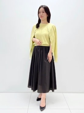 「UNTITLED（アンタイトル）の【アンサンブル可】ラメ混クルーネックカーディガン（カーディガン/ボレロ、イエロー系）」を使った、ukiさん（レディース）の夏コーディネート