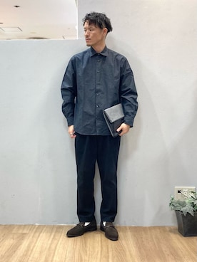 「アイテム（クラッチバッグ、グレー系）」を使った、シュンさん（メンズ・167cm）の冬コーディネート