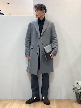 「アイテム（クラッチバッグ、グレー系）」を使った、シュンさん（メンズ・167cm）の冬コーディネート