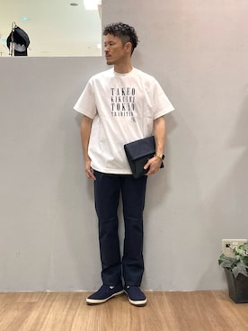 「アイテム（クラッチバッグ、ブルー系）」を使った、シュンさん（メンズ・167cm）の春コーディネート