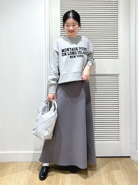 「Dessin（デッサン）の【洗える】ロゴスウェット（S～L）（Tシャツ/カットソー、グレー系）」を使った、Harunaさん（レディース・160cm）の冬コーディネート