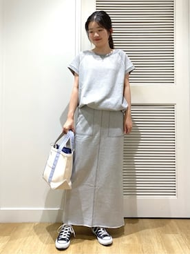 「Dessin（デッサン）の◆ORCIVAL（オーシバル）キャンバストート（トートバッグ、ベージュ系）」を使った、Harunaさん（レディース・160cm）の秋コーディネート