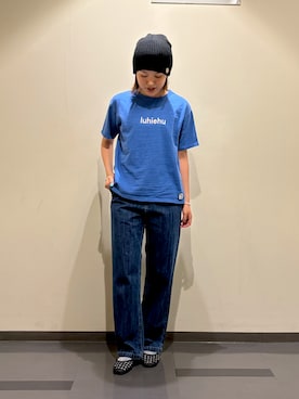 「URBAN RESEARCH DOORS（アーバンリサーチドアーズ）のデニムワイドパンツ（デニムパンツ、ブルー系）」を使った、あすさん（レディース・161cm）の春コーディネート