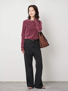 「SLOBE IENA（スローブイエナ）の《シリーズあり》LE DENIM LEAN BOOTY LEGデニム（デニムパンツ、ブラック系）」を使った、Kamiyaさん（レディース・164cm）の秋コーディネート