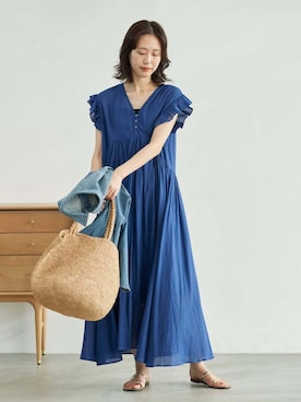 「SLOBE IENA（スローブイエナ）の《追加》コットンボイルフリルワンピース（ワンピース、ブルー系）」を使った、Kamiyaさん（レディース・164cm）の夏コーディネート