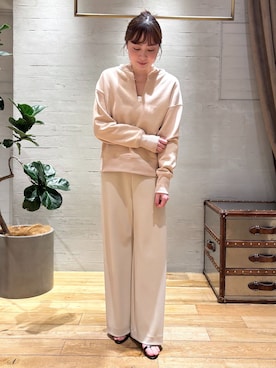 「plage（プラージュ）の《一部カラーWEB限定追加》Bias Relax パンツ 8（その他パンツ、ベージュ系）」を使った、manakaさん（レディース・162cm）の冬コーディネート