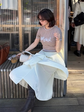 「miu miu（ミュウミュウ）の【miumiu/ミュウミュウ】ラウンド メガネ MU02WVF 14L1O1（メガネ、ブラウン系）」を使った、ShioRiさん（レディース・155cm）の春コーディネート