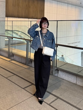 「IACUCCI（イアクッチ）の【予約】ベルタ XS CERVO（ショルダーバッグ、ホワイト系）」を使った、Ricoさん（レディース・153cm）の春コーディネート