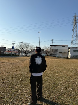 「アイテム（スウェット）」を使った、8lue01さん（メンズ・172cm）の冬コーディネート