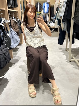 「アイテム（タンクトップ、ブラウン系）」を使った、まーやさん（レディース・169cm）の秋コーディネート