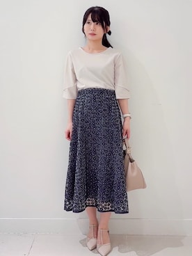 「index（インデックス）のパフスリーブトップス【洗濯機洗い可】（Tシャツ/カットソー、ベージュ系）」を使った、あやなさんの夏コーディネート
