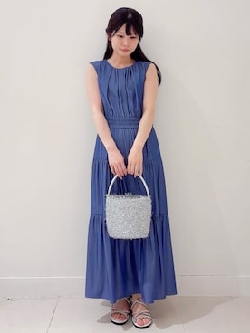 「index（インデックス）のシャンブレーティアードロングワンピース【洗濯機洗い可/接触冷感】（ワンピース、ブルー系）」を使った、あやなさんの春コーディネート