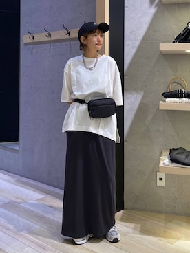 「LEPSIM（レプシィム）の《レプクル》バックパッチT　242850（Tシャツ/カットソー、ホワイト系）」を使った、チヒロさん（レディース・162cm）の春コーディネート