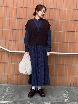 「eness（エネス）のアイテム」を使った、占部さん（レディース・165cm）の秋コーディネート